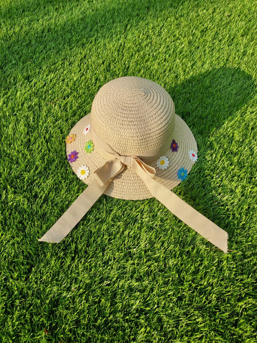 Παιδικό καπέλο σε μπεζ