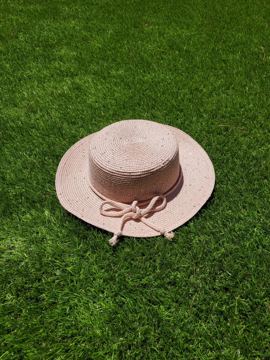 Καπέλο με παγιέτα